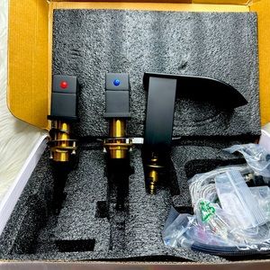 Rich Matte Black Bathroom Faucet